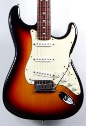 Fender_VG_Stratocaster_USA_2006_6